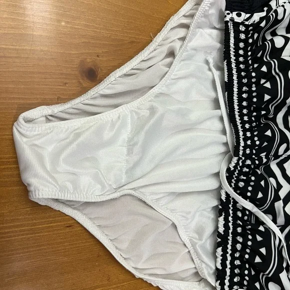 4 for $20 Varsity Spirit Shorts - Picture 5 of 9